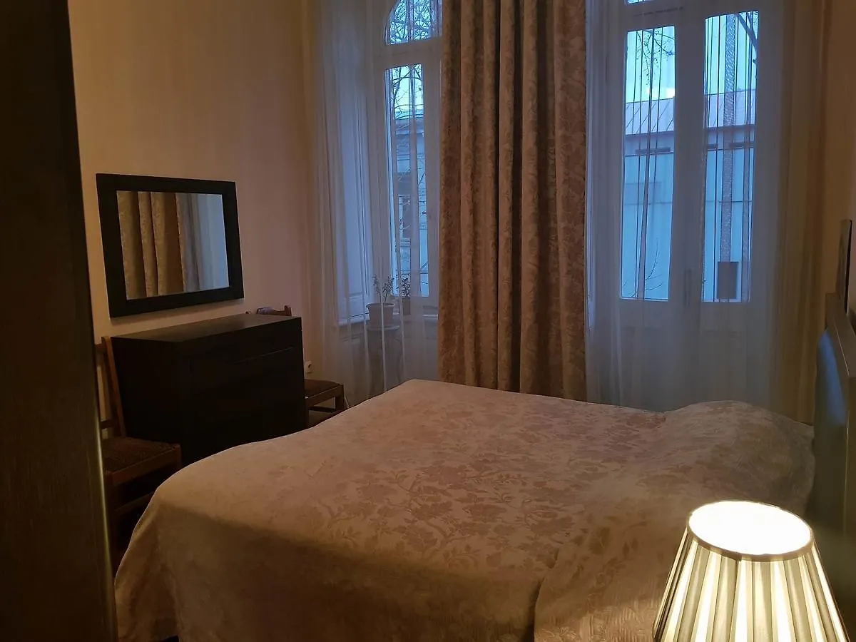 טביליסי Nino'S Apartment On Shalva Dadiani 0*,  גאורגיה